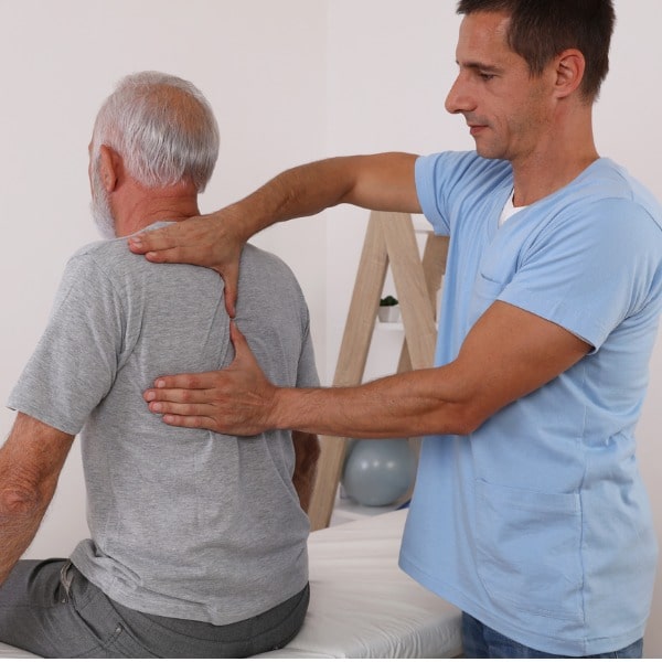 Comment devenir ostéopathe études et statut juridique